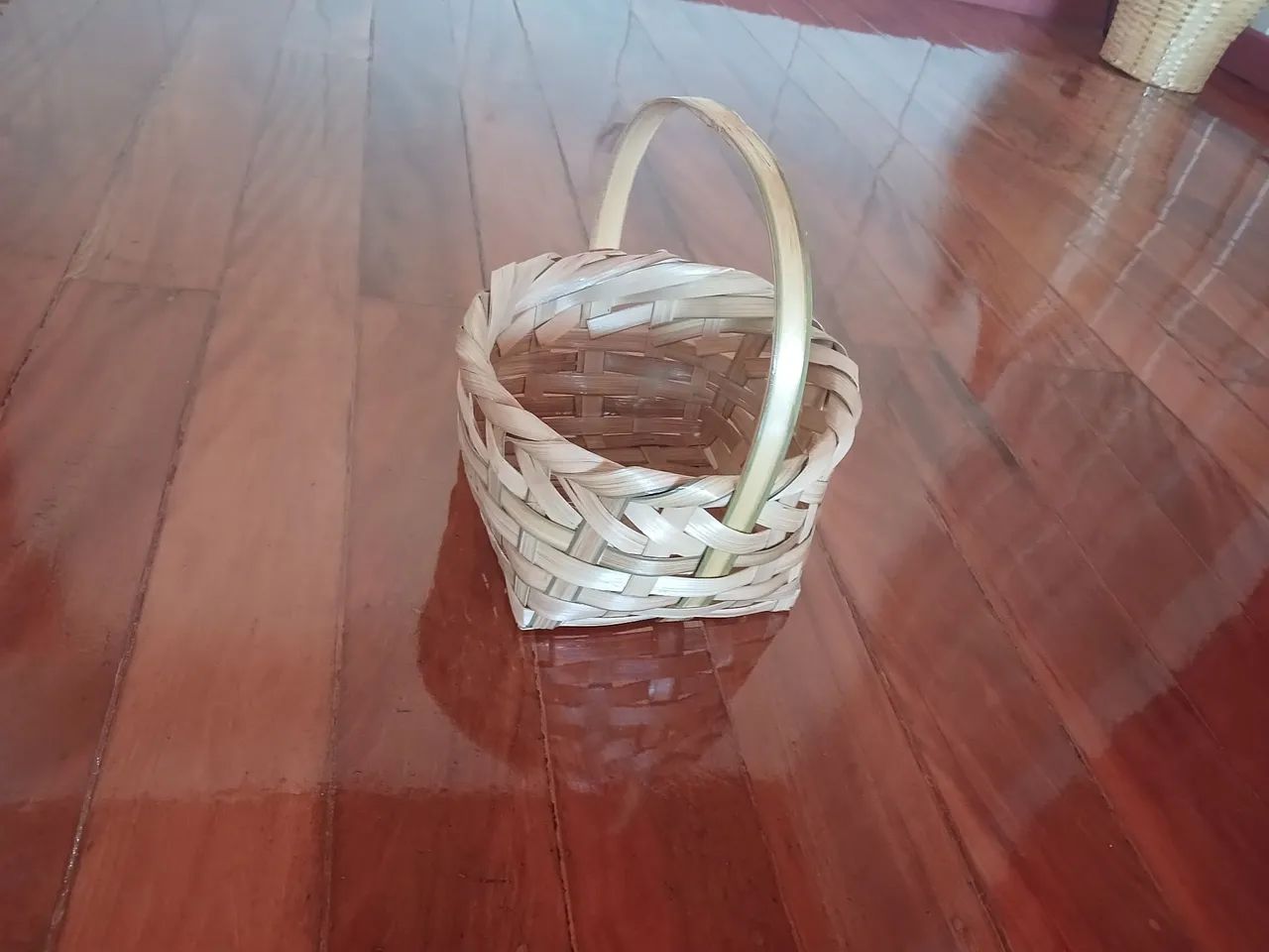 CESTINHA DE BAMBU