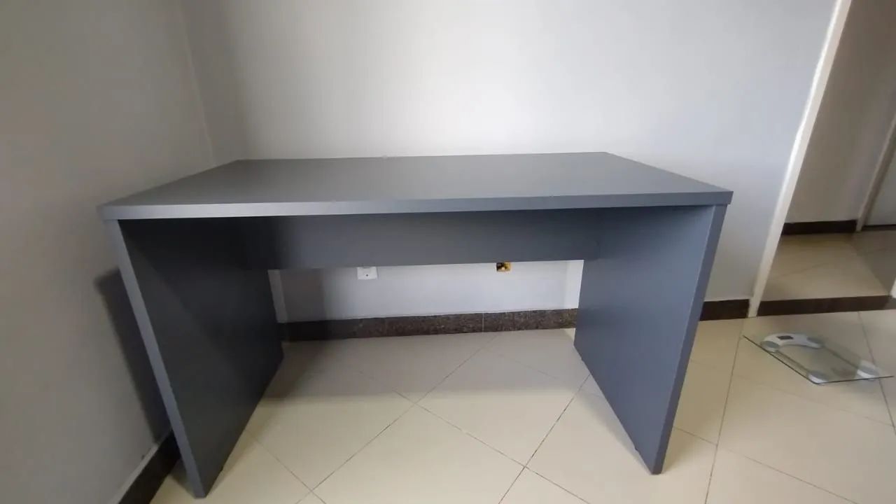 Mesa de escritório/estudo - Foto 2