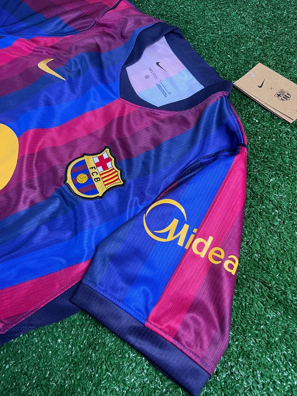 Camisa Barcelona Titular 2026/27 - Foto 4