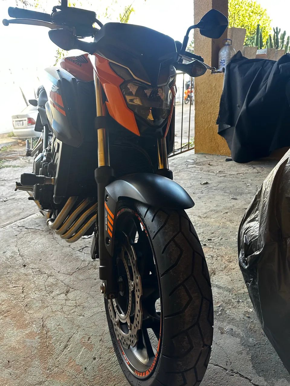 CB 650F, 2019 com 40.000km