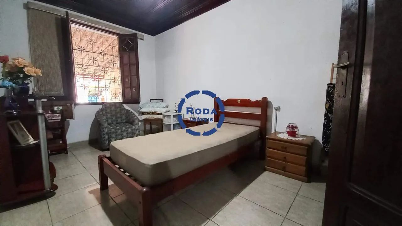 Sobrado amplo com 4 dormitórios no Macuco - Foto 5
