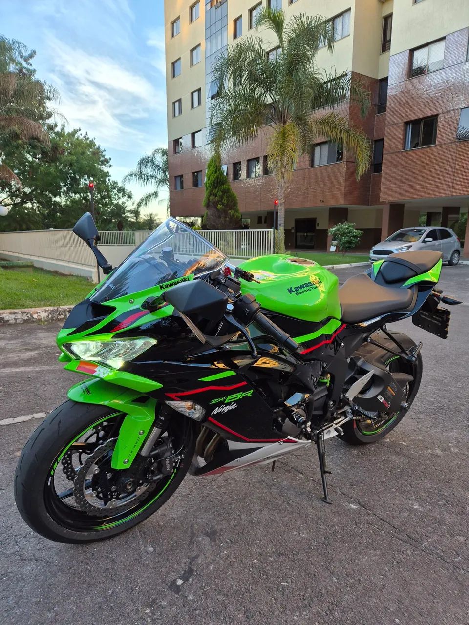 Kawasaki Zx-6r 636cc 2021 - 1500786441 | OLX
