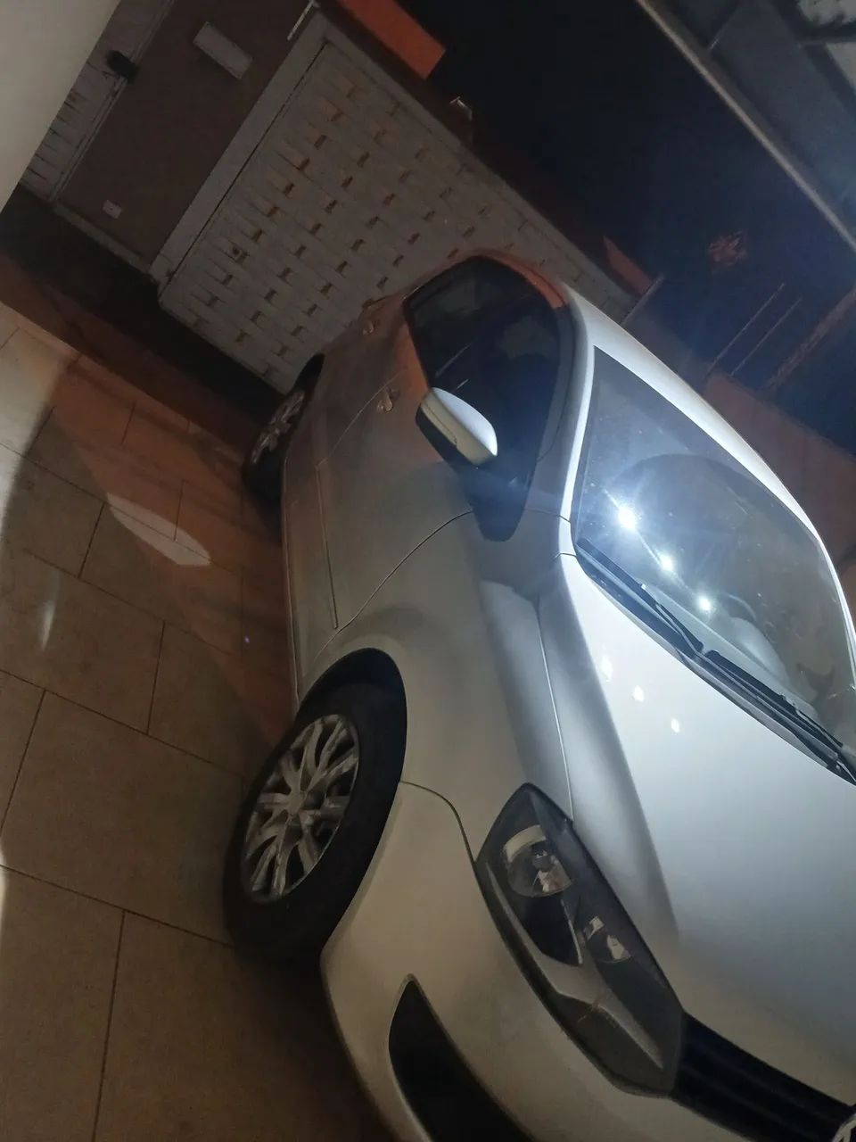 Volkswagen Fox Fox 1.0 Mi Total Flex 8V 3p 2013