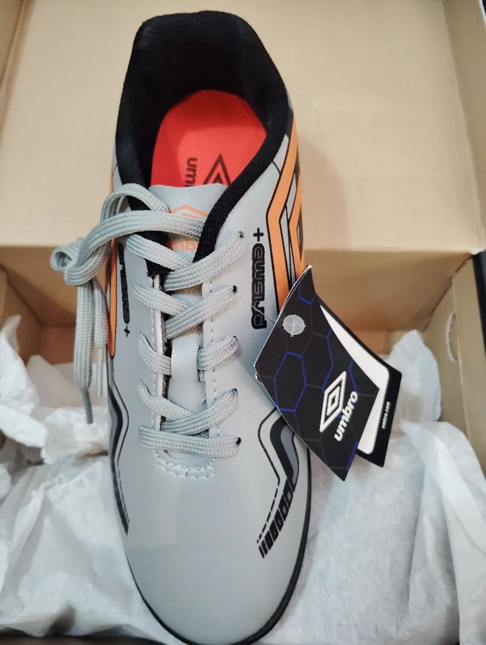 Chuteiras Umbro Society 