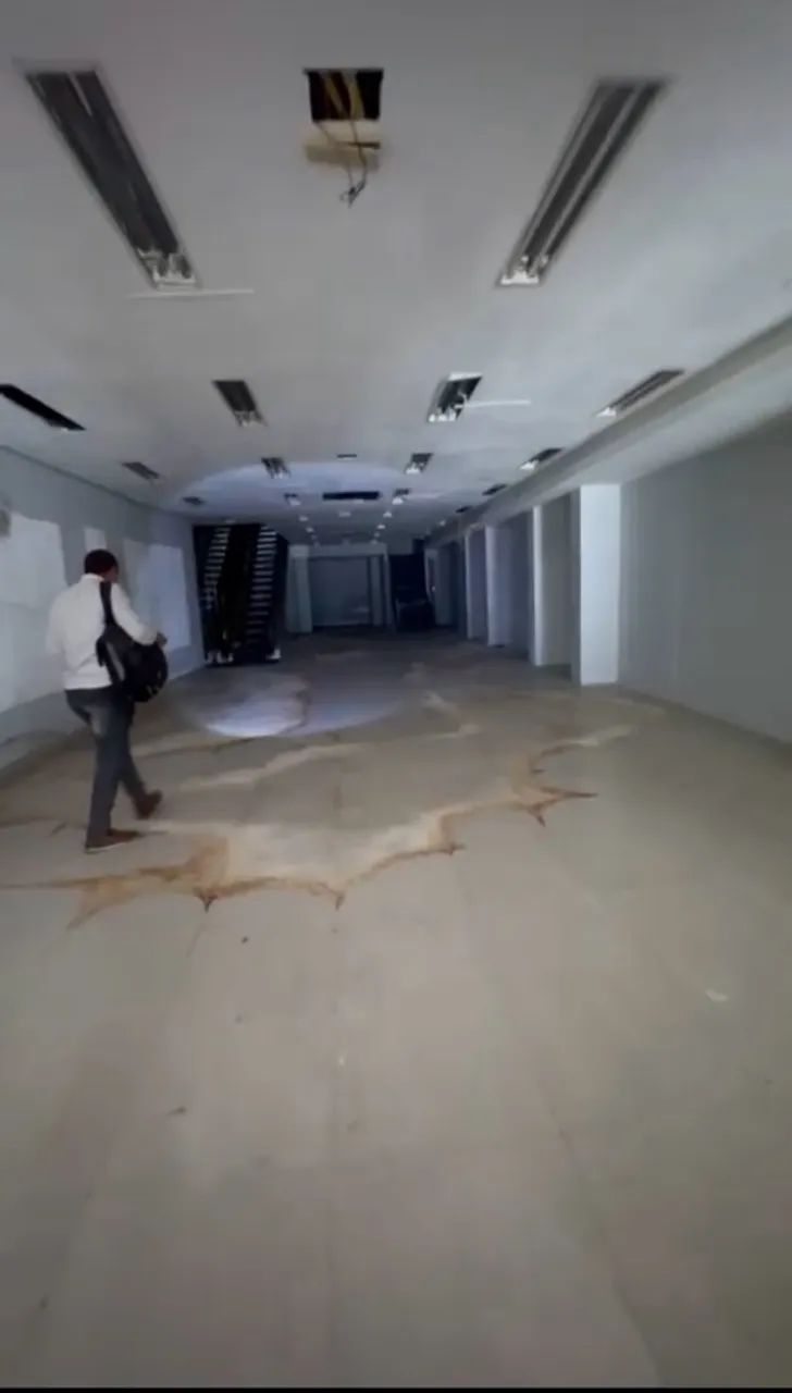 Predio Loja Rua nova - com escadas rolantes e elevador - Foto 3