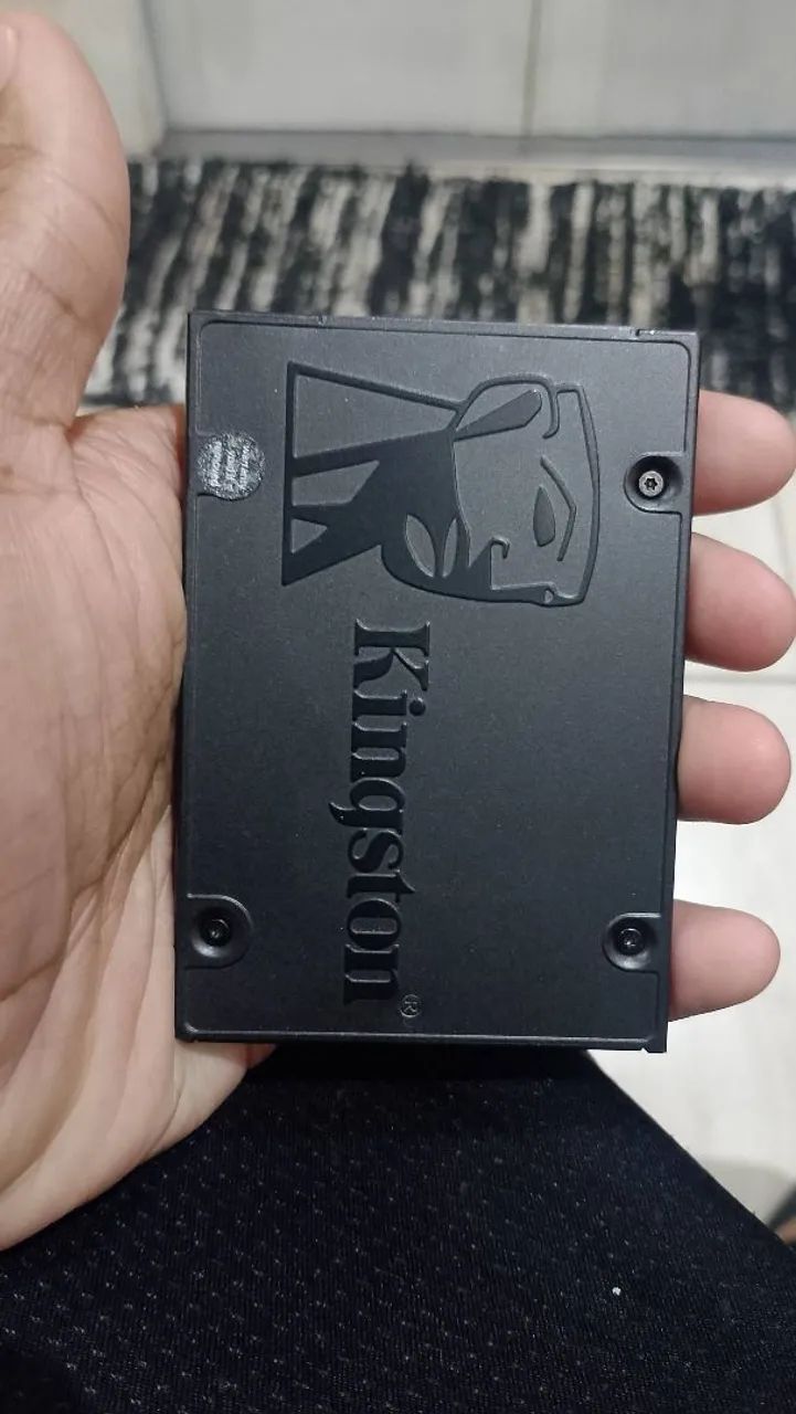 SSD Crucial e SSD Kingston  - Foto 3