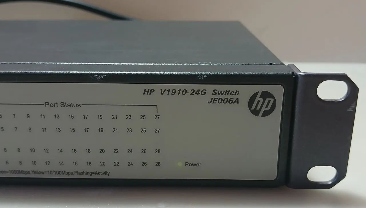 Switch HP V1910-24G modelo JE006A - Sem teste  - Foto 2