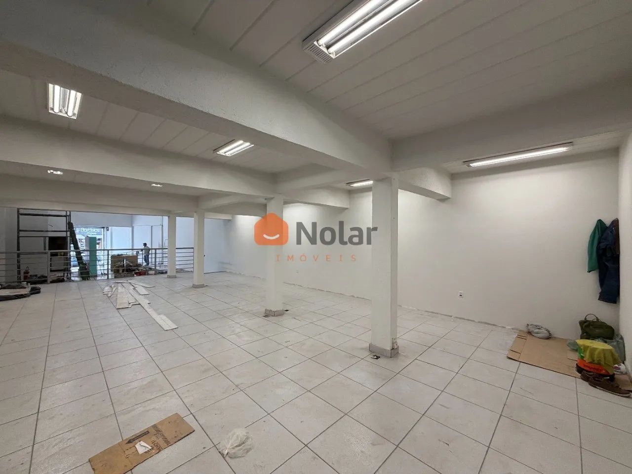 Loja ampla com 220m² na Av. Silviano Brandão - Foto 5