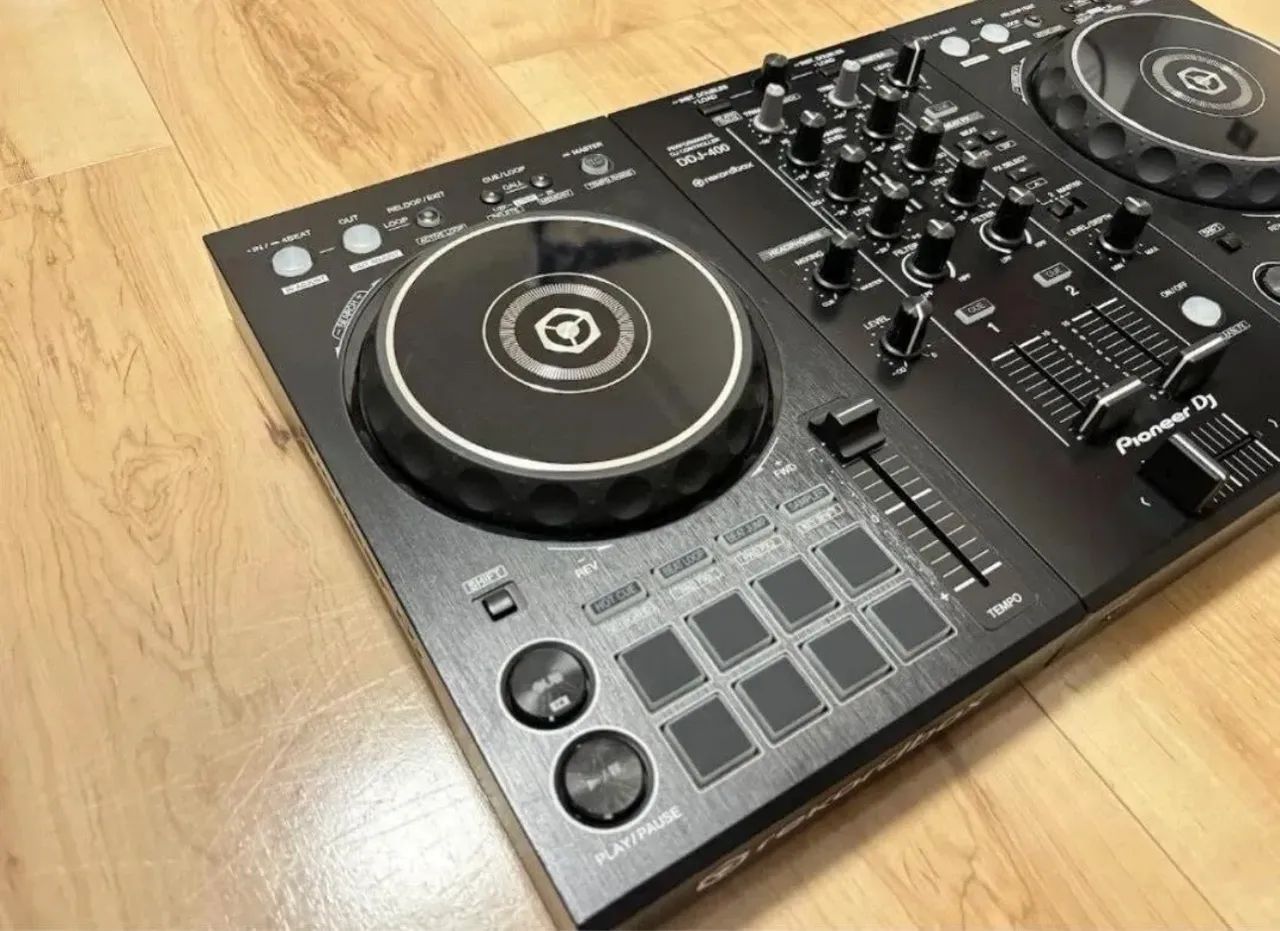 DDJ 400 CONTROLADORA PIONEER + HARD CASE - Foto 3