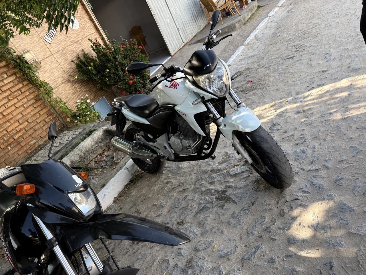CB 300 2014 - Foto 2