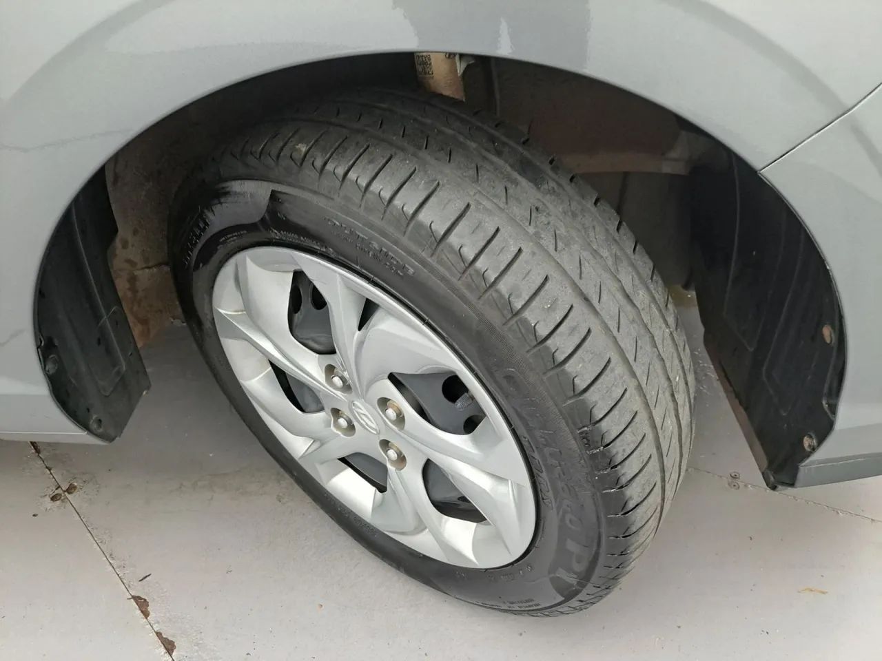 Hyundai HB20S Comfort Plus 1.0 TB Flex 12V Aut, foto 13 de 18