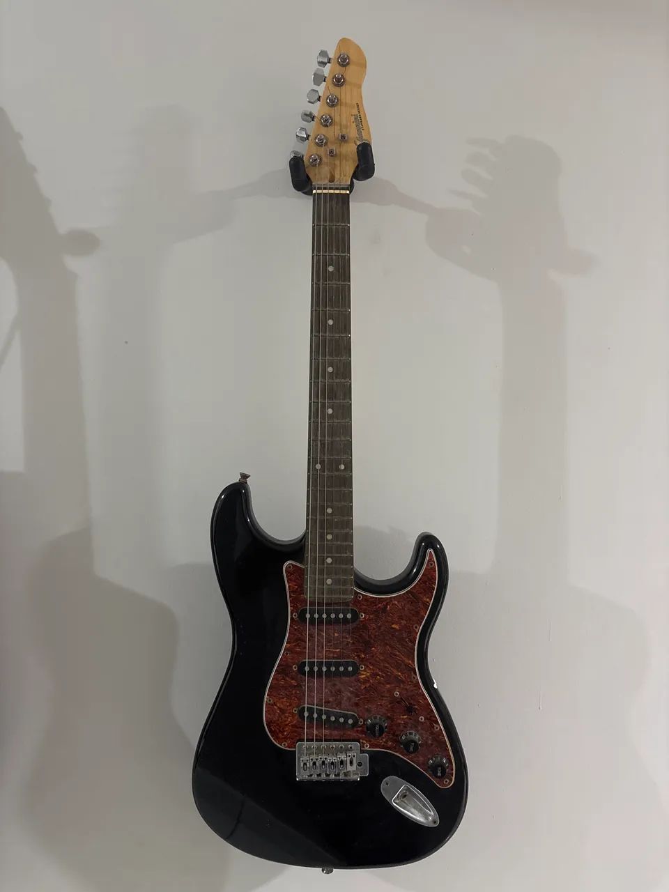 Guitarra Giannini