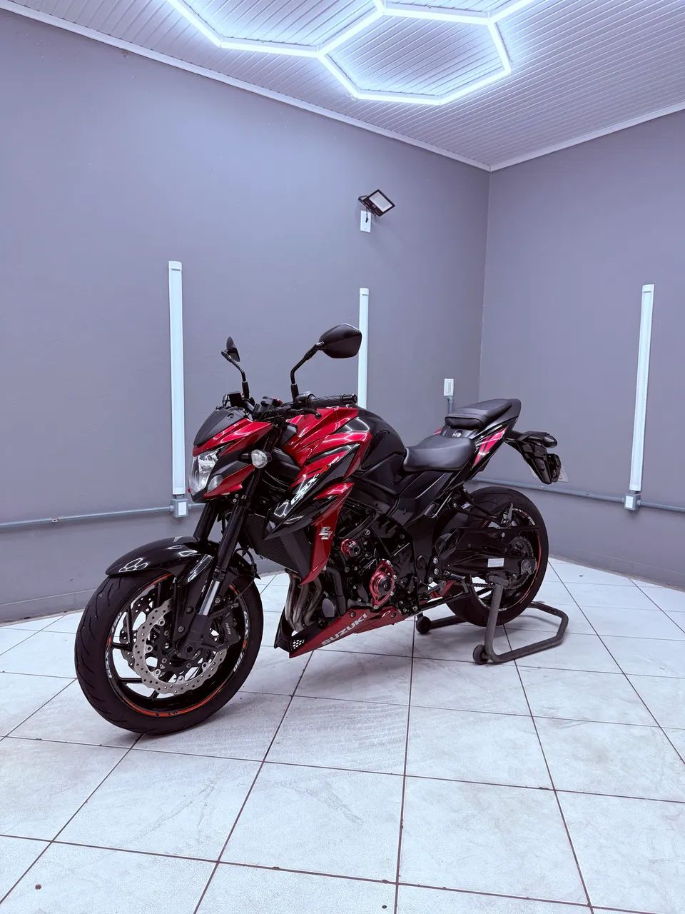 st50 国内
フレーム足回り Kawasaki Z650 | 超级街车| 注入街道能量