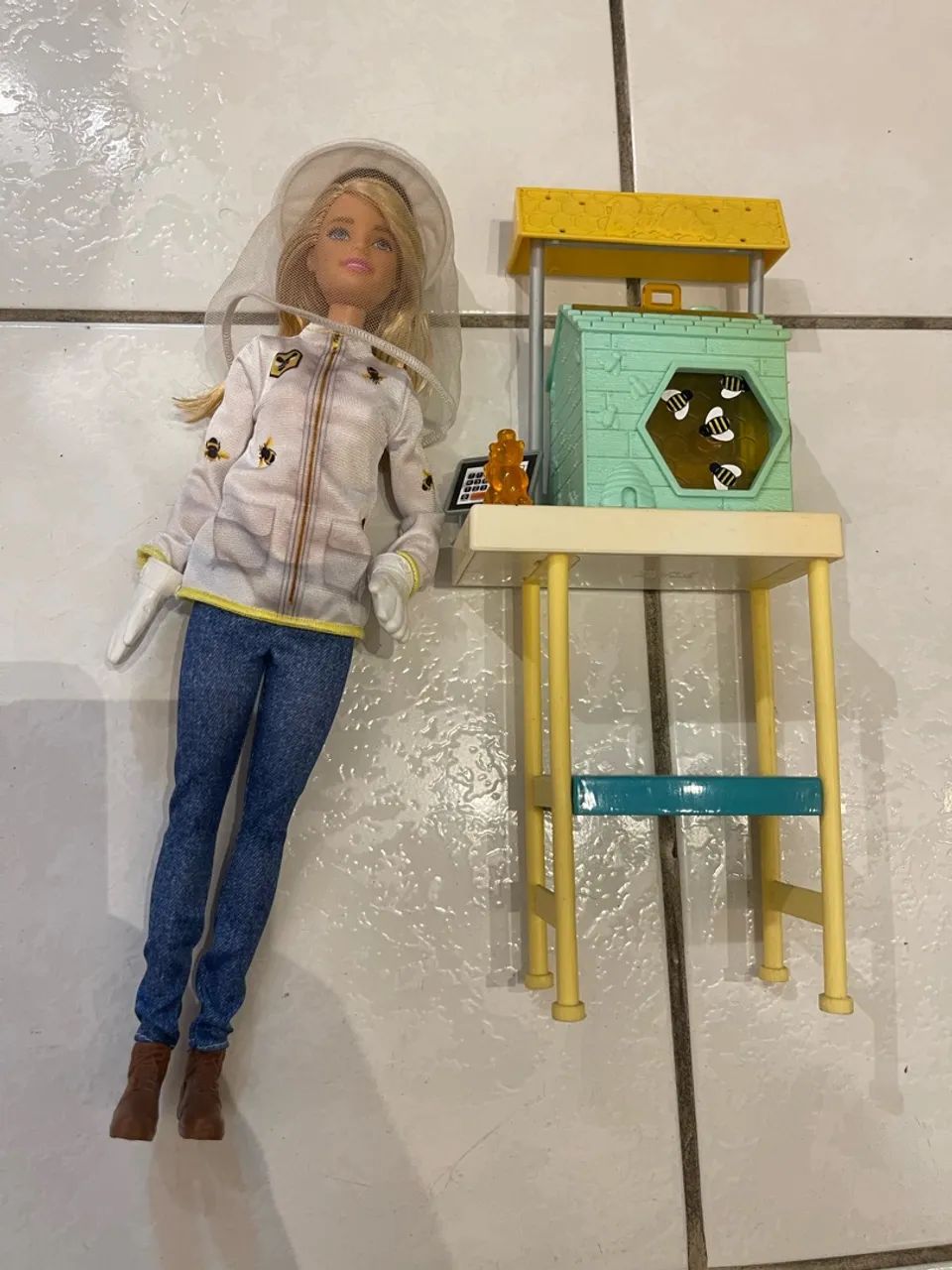 Barbie Apicultora - Foto 4