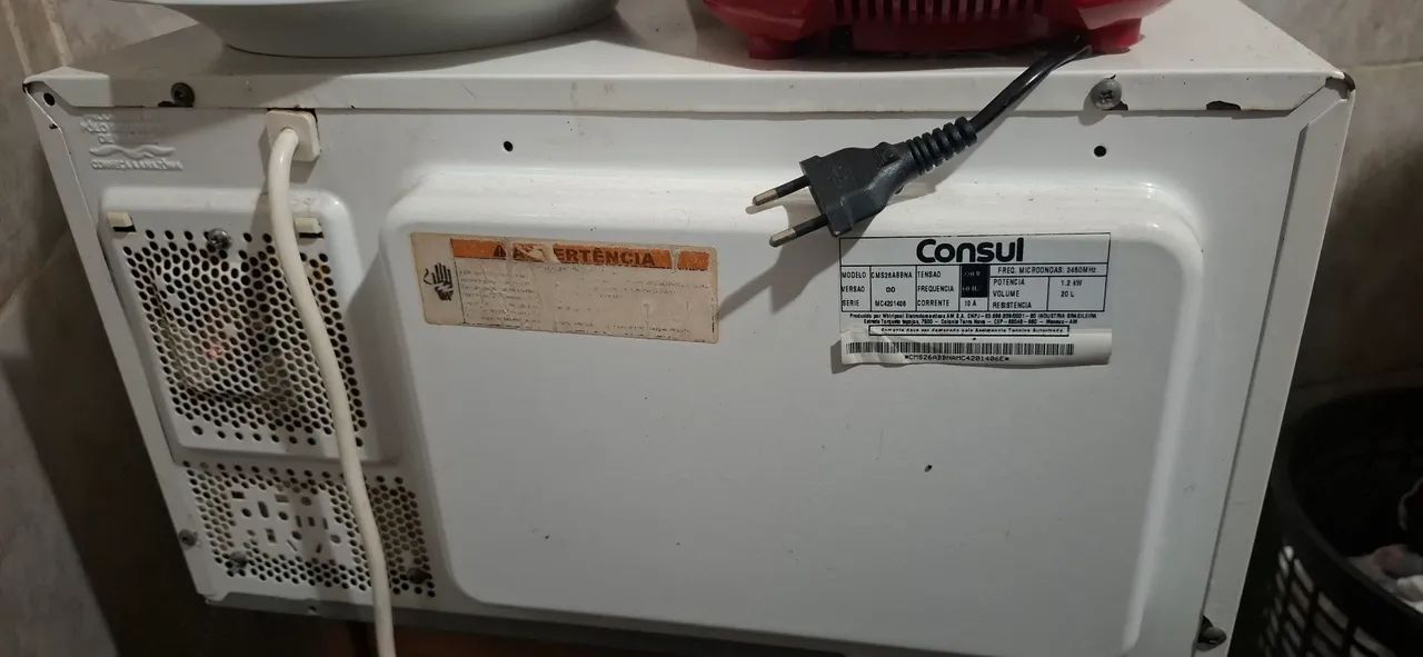 VENDO MICRO-ONDAS CONSUL FACILITE 20L - 220V - Foto 2