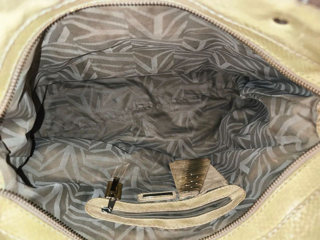 Bolsa em couro marca Ferni - Foto 2