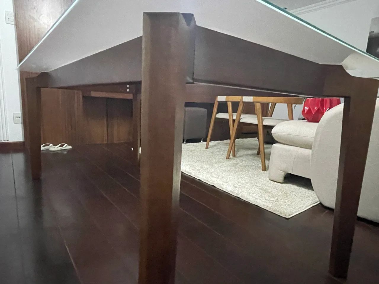 Mesa pé madeira maciça  - Foto 4