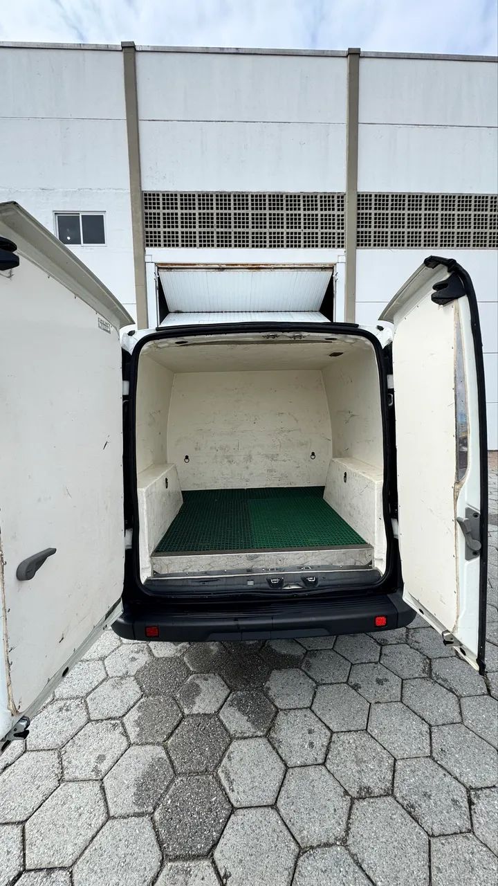 Fiat Doblo Cargo 1.8 MPI Fire Flex 8v/16v 4P 2011 - Foto 3
