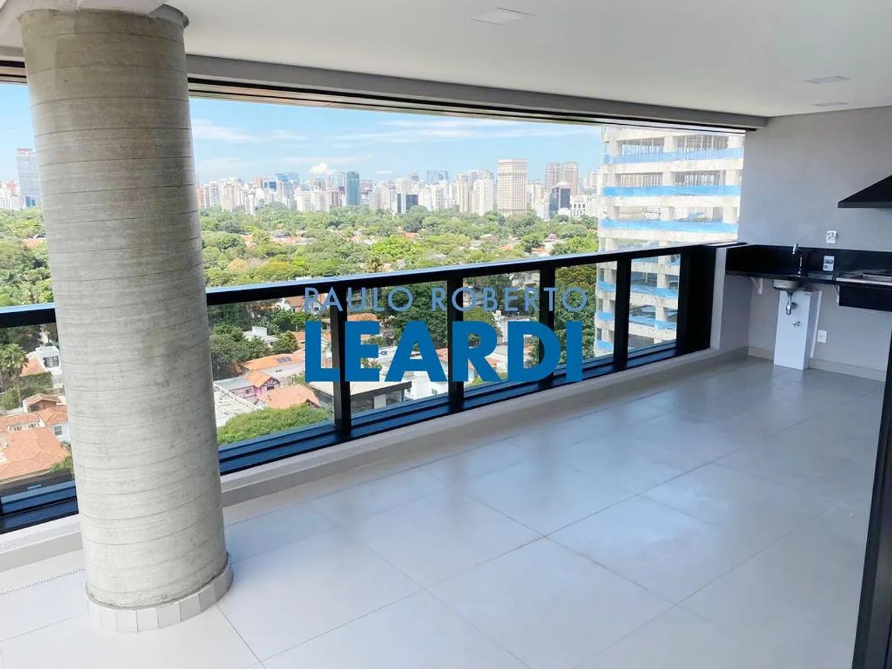 APARTAMENTO - PINHEIROS - SP
