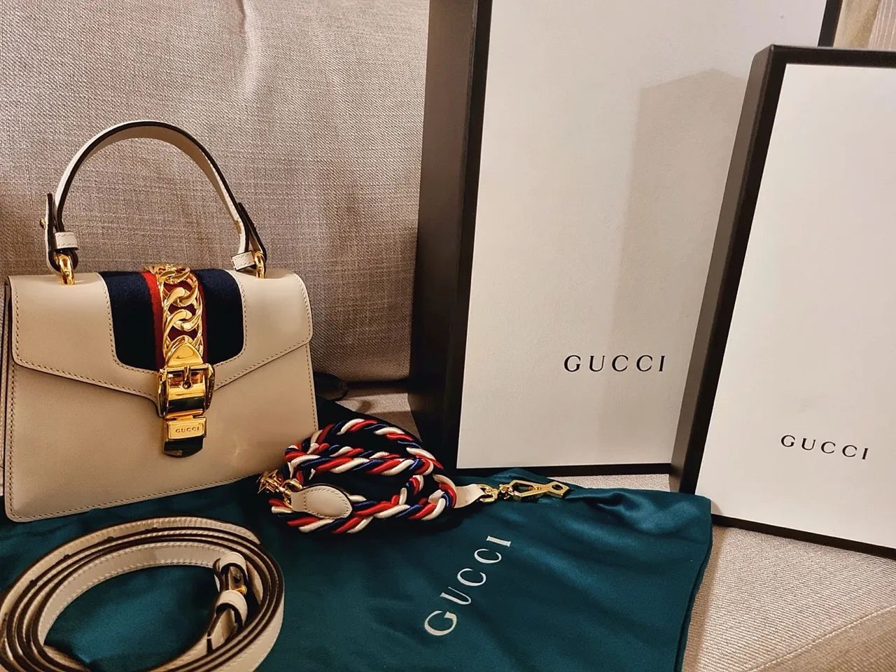 Gucci Sylvie Mini Top Handle ORIGINAL  - Foto 2