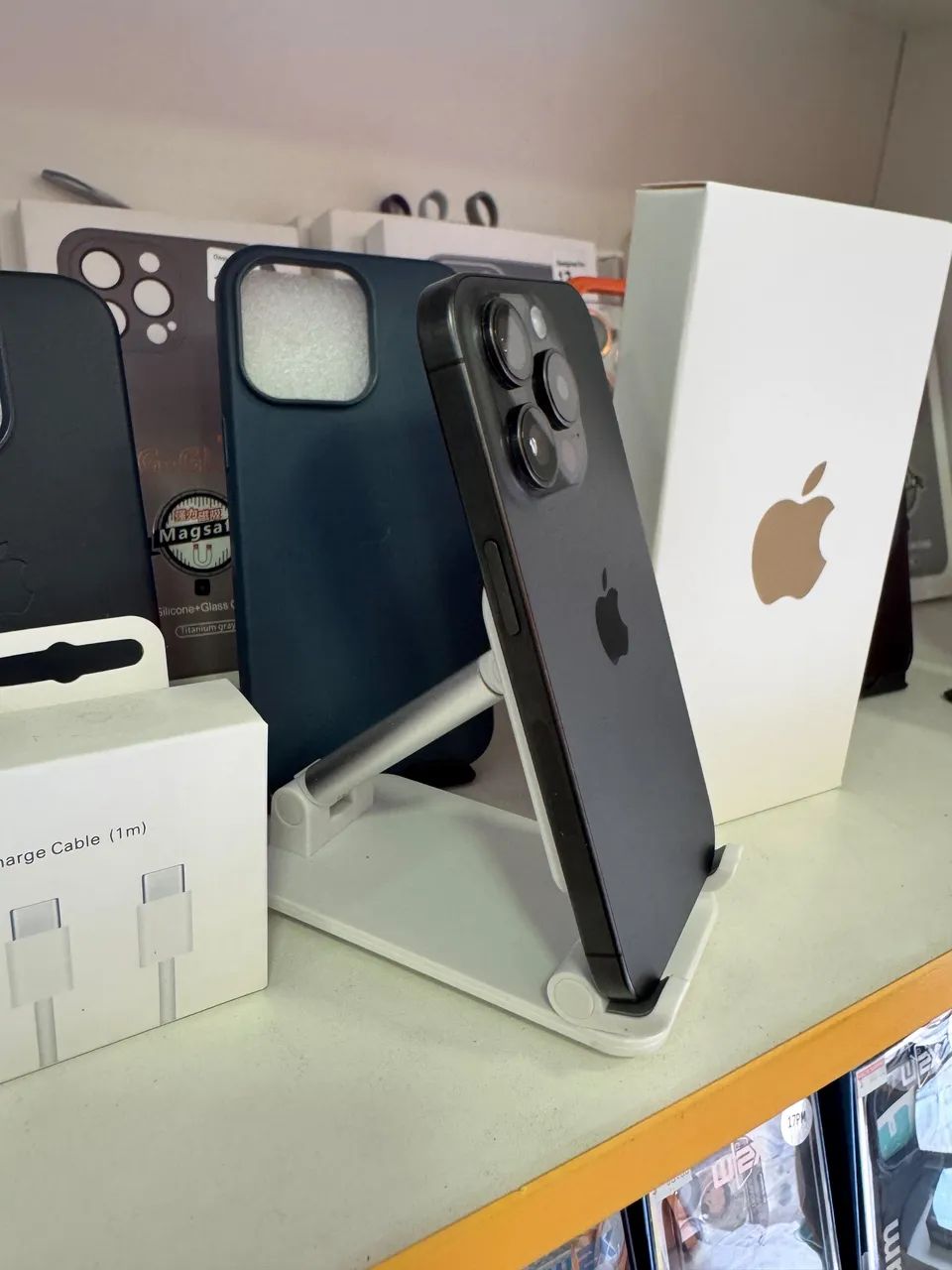 iPhone 15 pro 128 GB - Foto 4