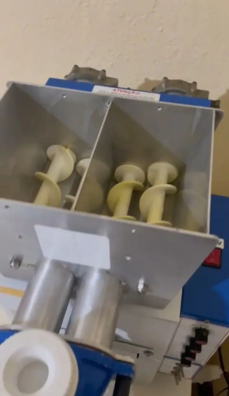 MÁQUINA DE SALGADOS  - Foto 2