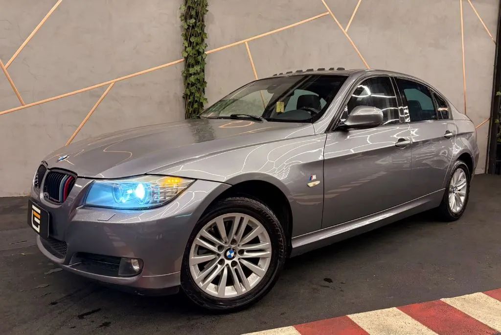 BMW 320I A 2010 - Foto 2