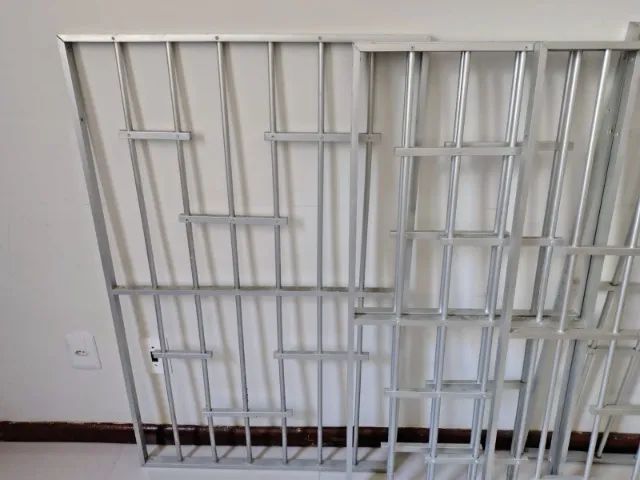 Vendo Grades de Alumínio - Foto 2