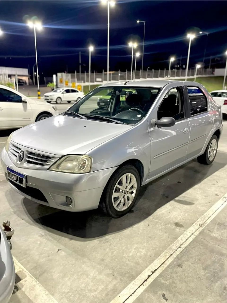 Renault Logan Privilège Hi-flex 1.6 8V 4P 2008 - Foto 3
