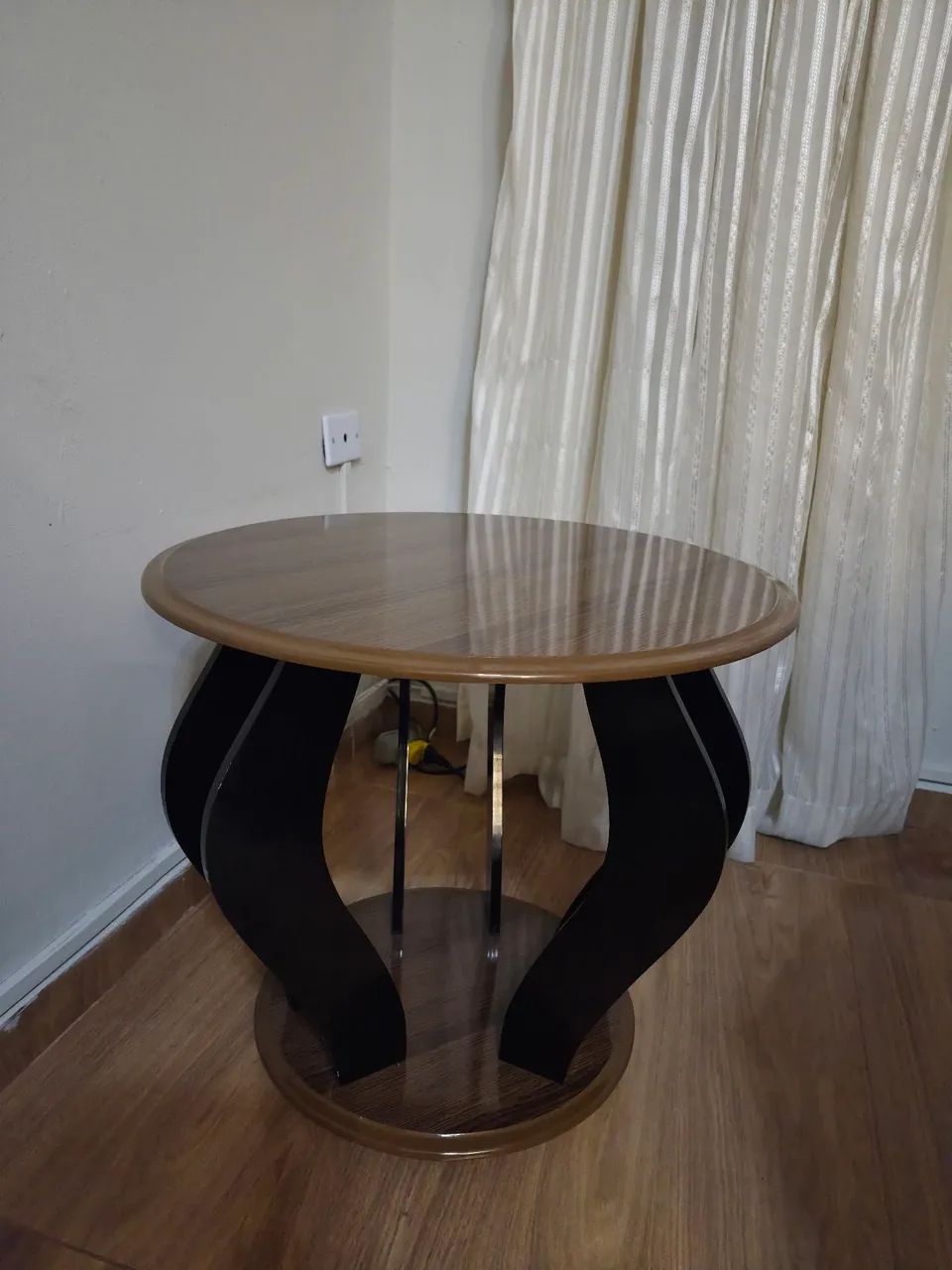 Mesinha lateral