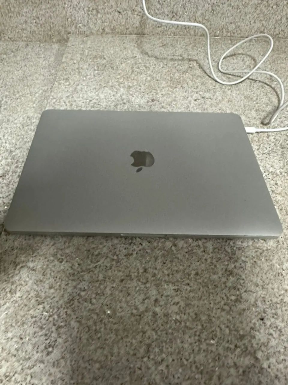 MacBook Pro 13 MacBook Pro 13