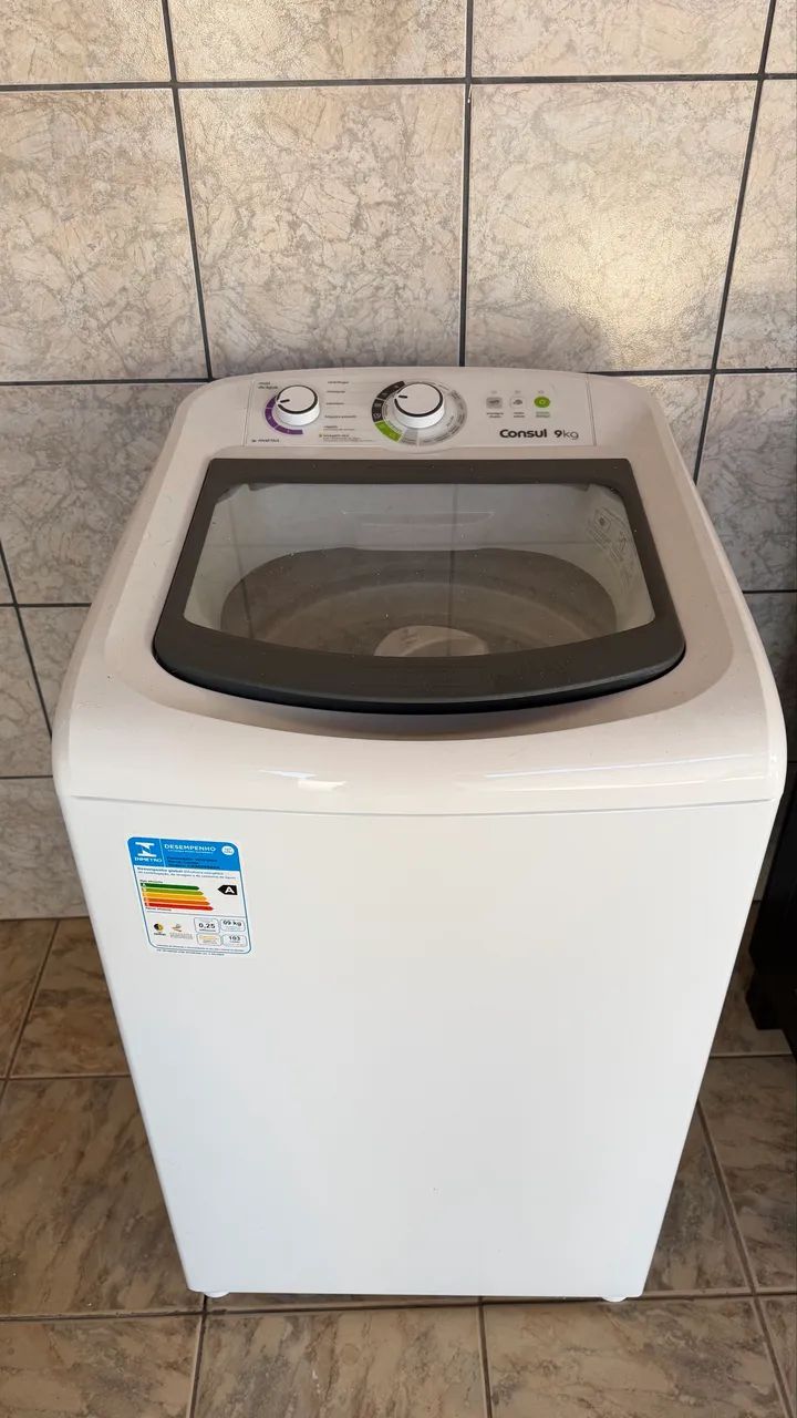 Máquina de Lavar 9kg