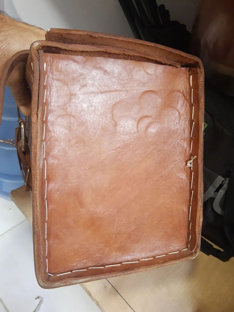 Bolsa de couro legítimo artesanal - Foto 2