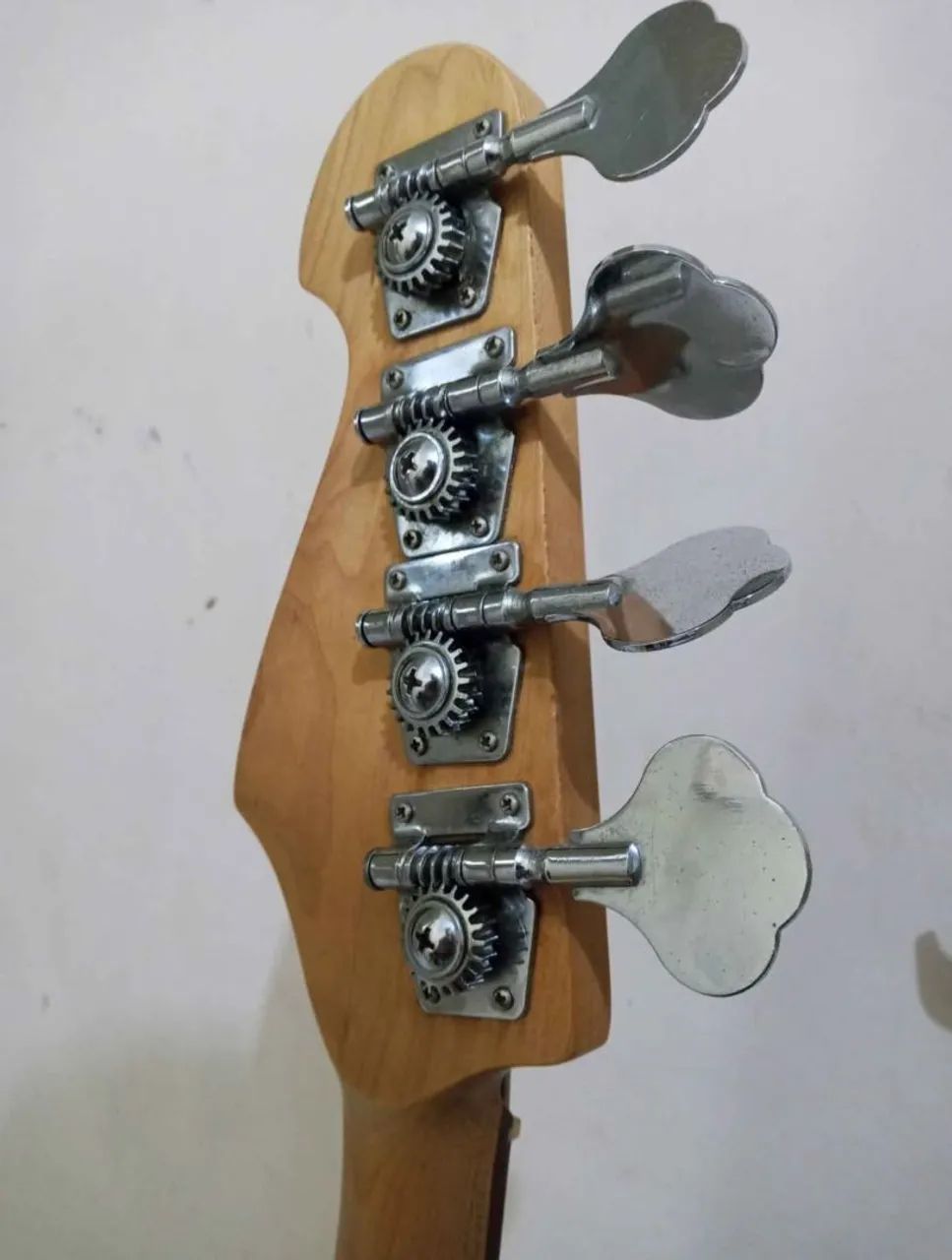 (Só VENDA) Contrabaixo PHX Cherryburst - Foto 5
