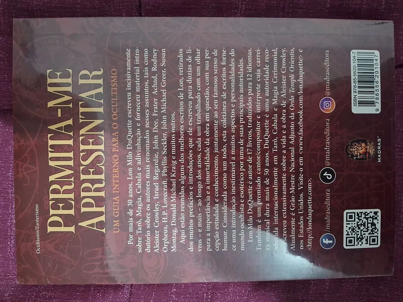 Livro Permita-me Apresentar  - Foto 2