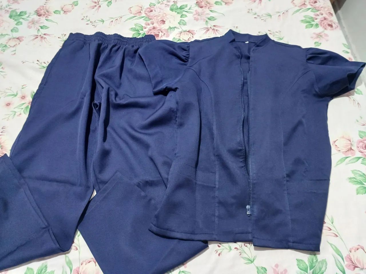 Pijama Scrub feminino - Foto 4