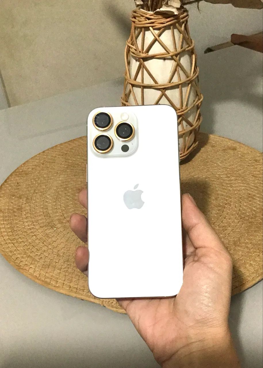 iPhone 15PROMAX 256gb - Celulares e Smartphones - Santana, São