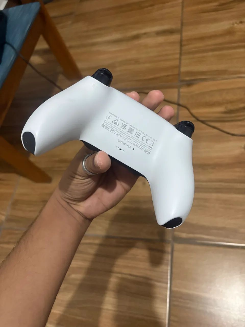 Controle Dualsense de PS5 branco - Foto 2