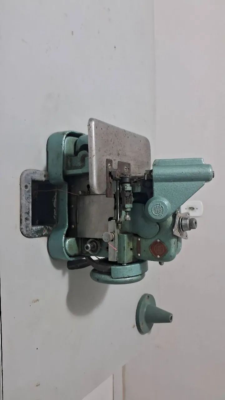 Máquina de costura overlok  - Foto 2