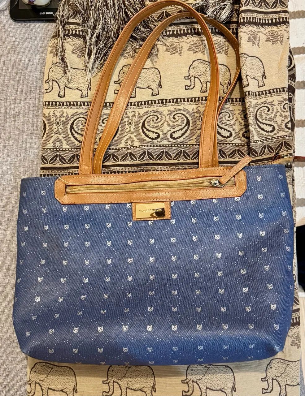 Bolsa Mônica Sanches