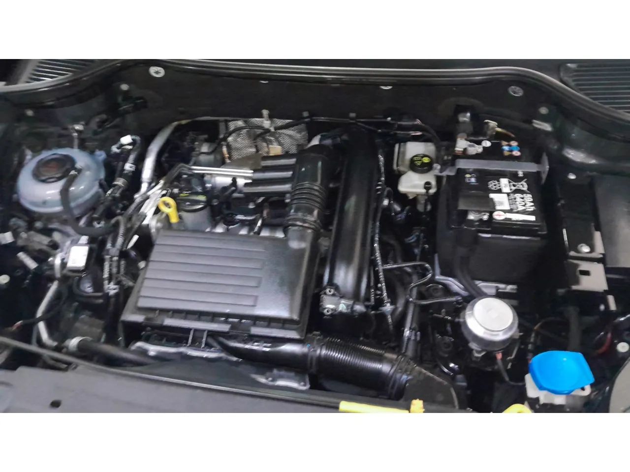 Volkswagen Taos Comfortline 1.4 250 TSI Flex Aut., foto 15 de 16