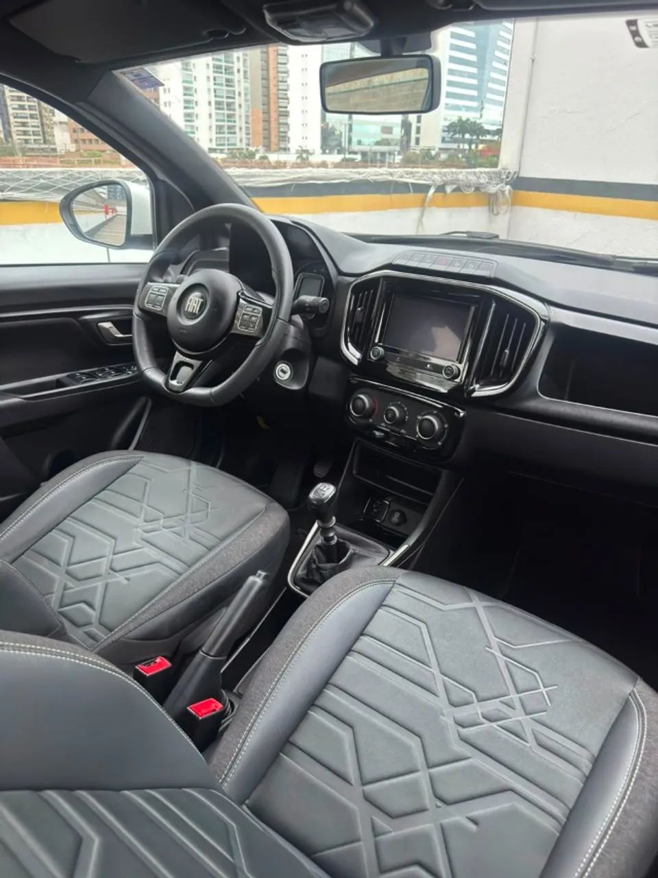 Fiat Strada Volcano 1.3 Flex 8V CD 2022 - Foto 2