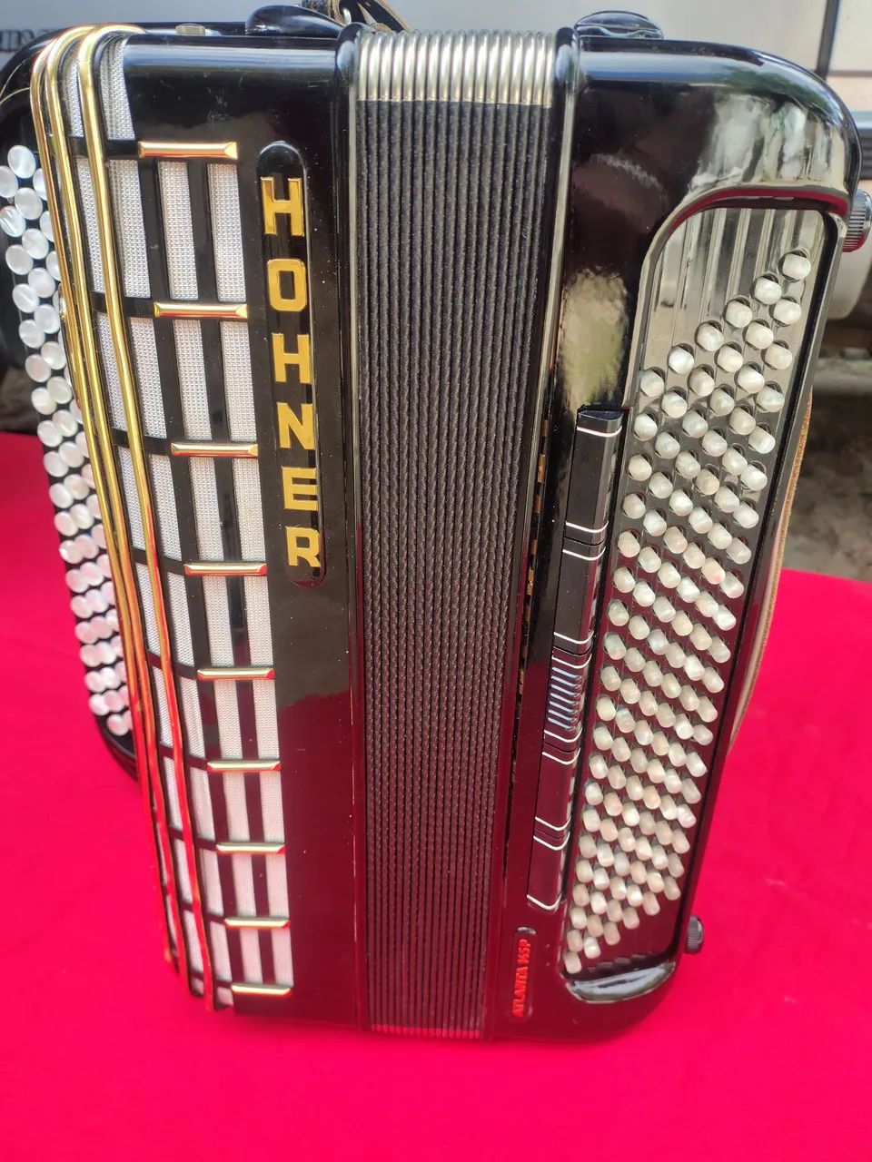 Acordeon HOHNER cromática C e Grif  - Foto 4