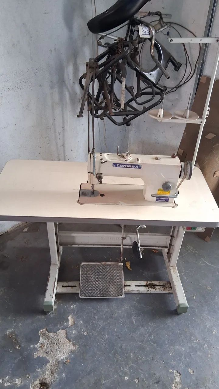 Máquina de costura