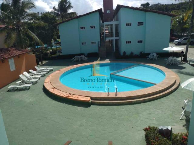Vende-se apartamento em condomínio em Taperapuan