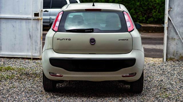 Fiat Punto Attractive 1.4 2015 - Foto 2