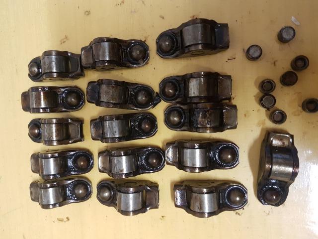 Balancim comando toyota hillux flex 2,7 original cada peça 50 reais