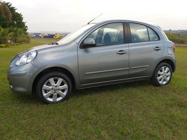 Nissan march 1.6 sv flex novissimo - Foto 3
