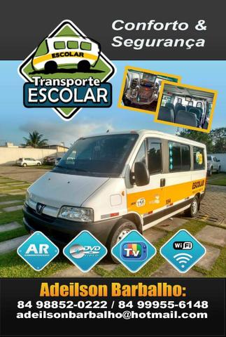 Transporte escolar credenciado e autorizado