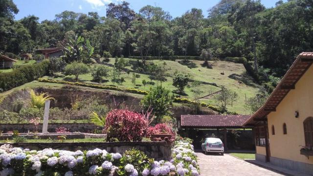 Vendo lindo sítio em Teresópolis com 3 mil m²
